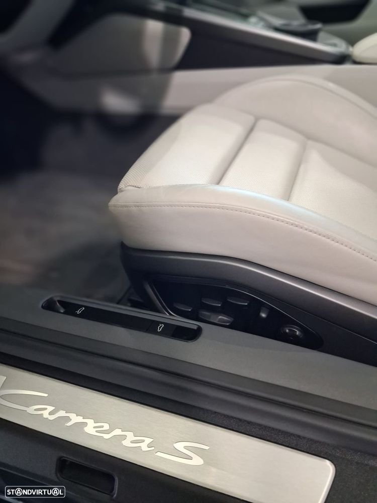 Porsche 911 (992) Carrera S PDK - 23