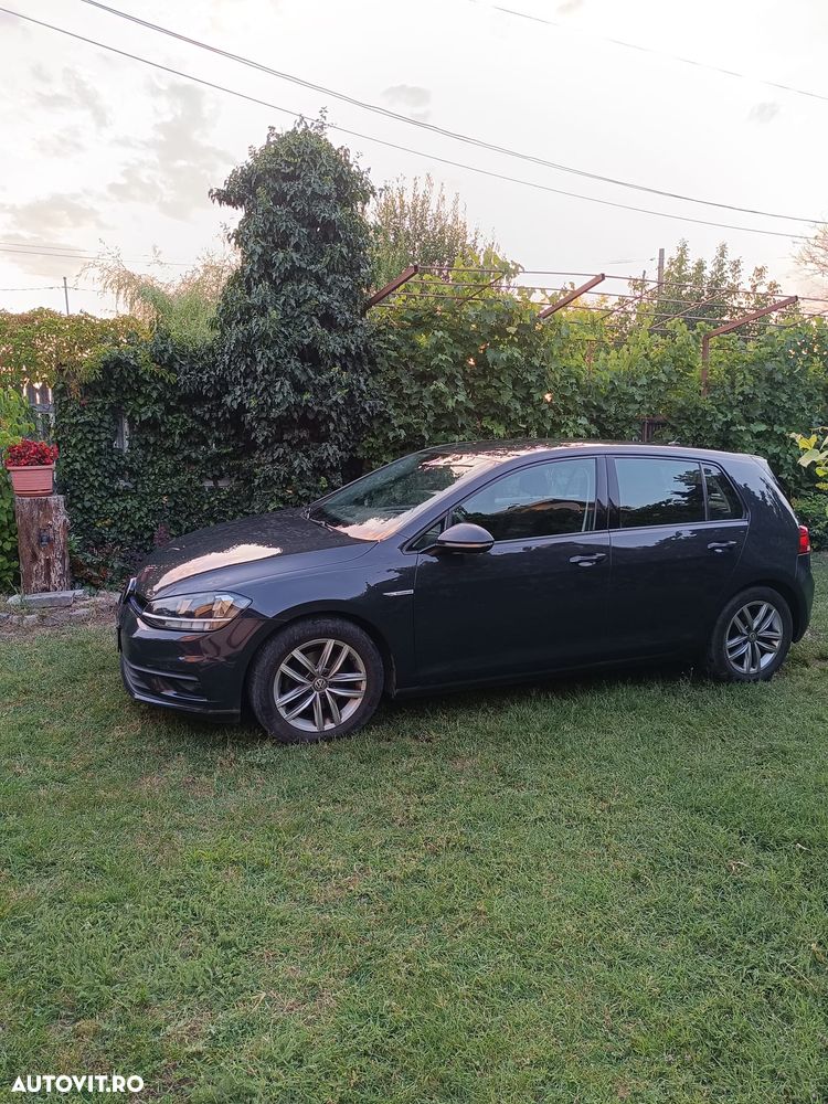 Volkswagen Golf - 7