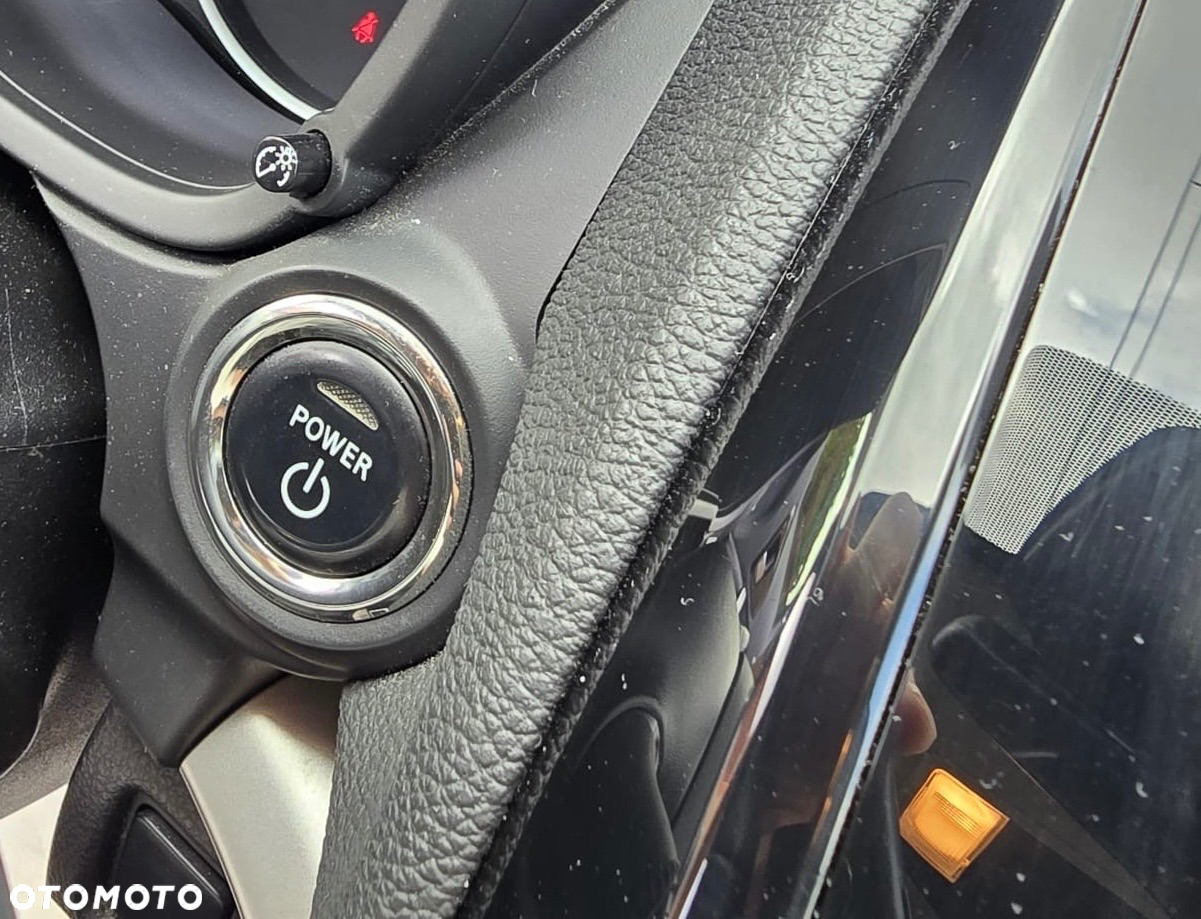 Mitsubishi Eclipse Cross Plug-In Hybrid 4WD Basis - 20