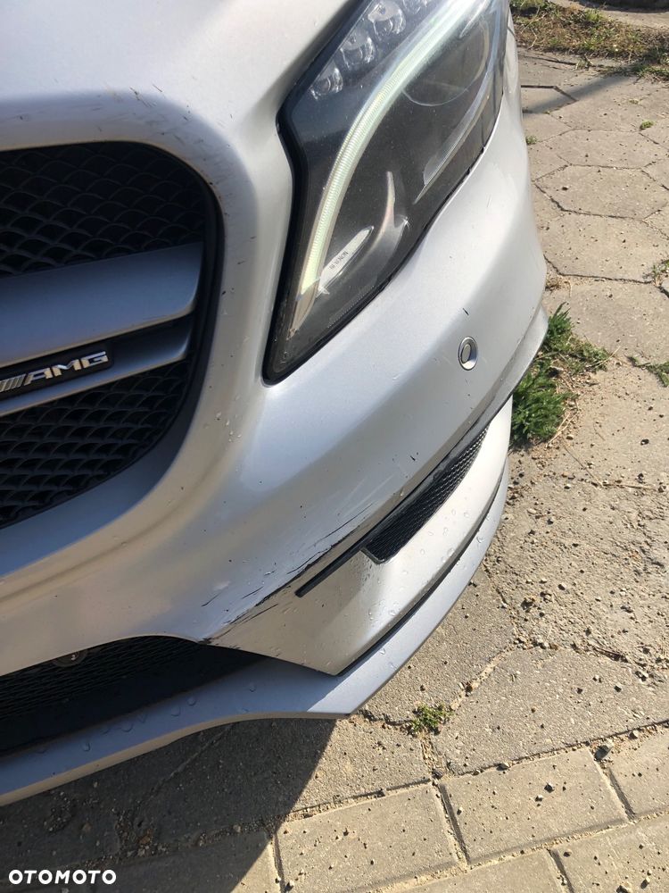 Mercedes-Benz GLA 45 AMG 4Matic 7G-DCT - 7