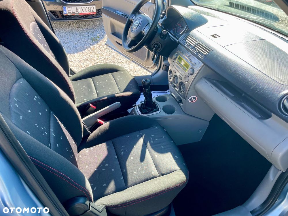 Mazda 2 1.4l Active - 33