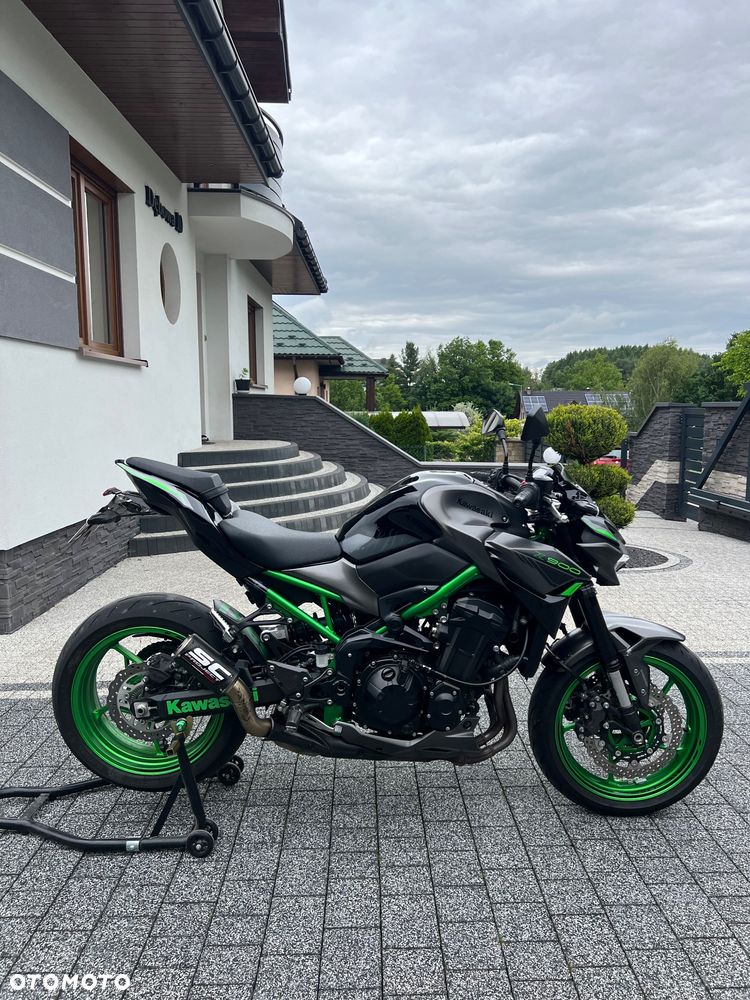 Kawasaki Z 900 - 15