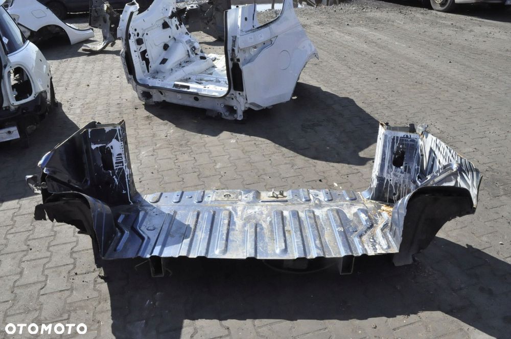 FORD TRANSIT CUSTOM PAS TYŁ TYLNY PODŁOGA DUPA - 12