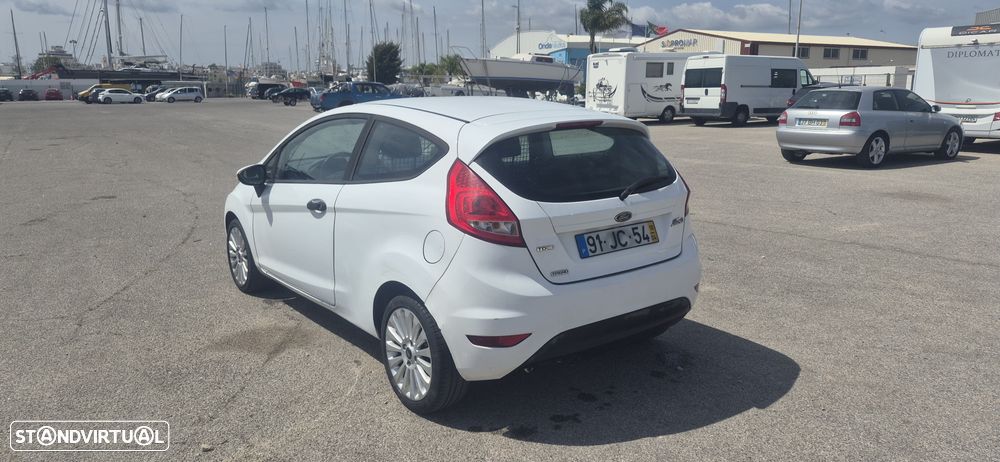 Ford Fiesta 1.4 TDCI Titanium - 2