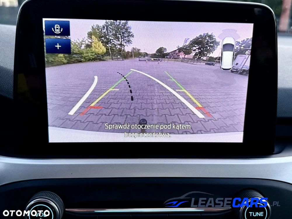 Ford Focus 2.0 EcoBlue Start-Stopp-System COOL&CONNECT - 33