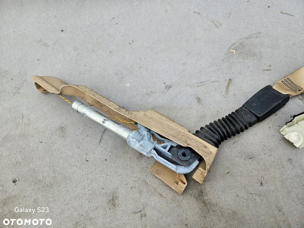 Pas bezpieczeństwa napinacz dopinacz lewy przedni przód BMW E60 E61 2006r 6983385 - 5