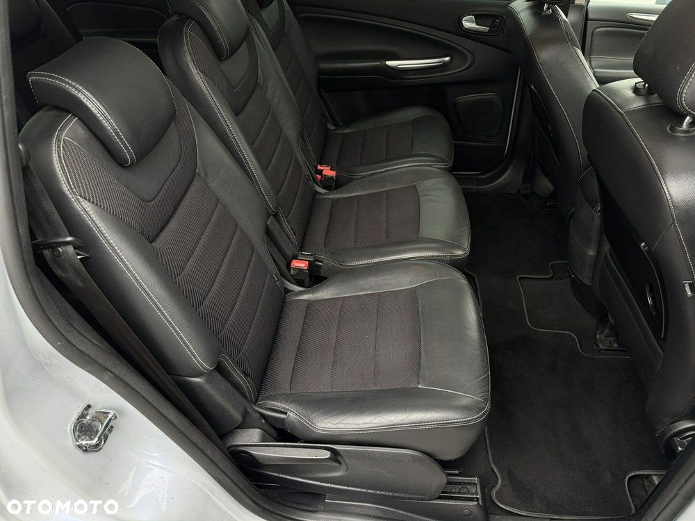 Ford Galaxy 2.0 TDCi Platinium X (Titanium) - 19