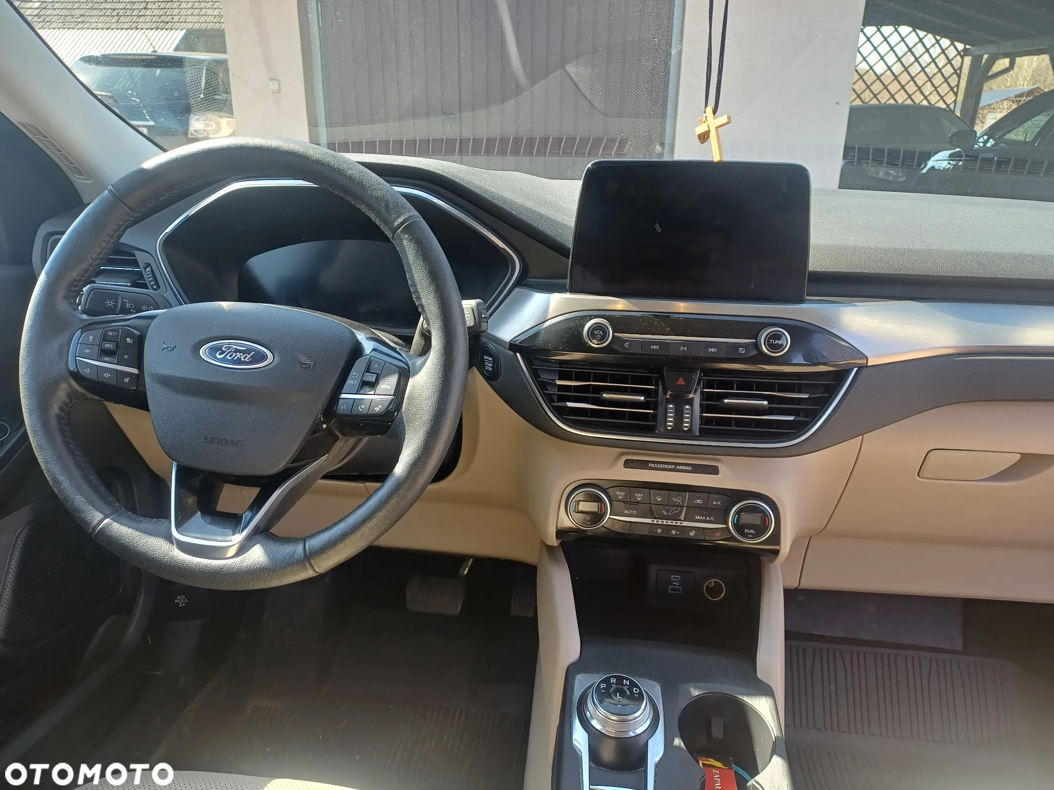 Ford Escape 2.0 EcoBoost AWD Titanium - 12