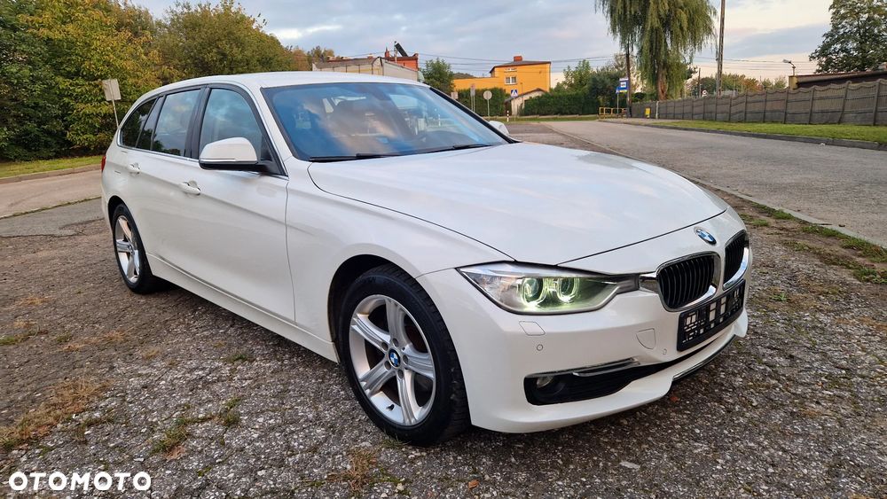 BMW Seria 3 320d Touring xDrive Sport-Aut Luxury Line - 2