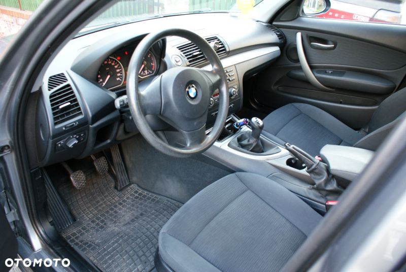 BMW Seria 1 118d - 5