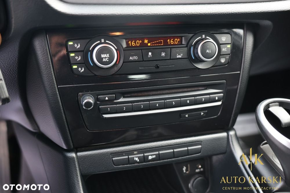 BMW X1 - 32