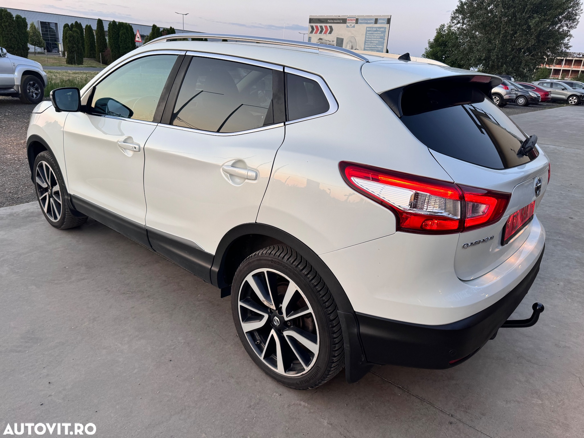 Nissan Qashqai 1.6 DCI TEKNA - 3