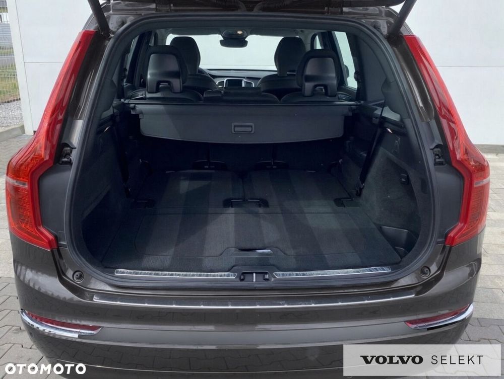 Volvo XC 90 - 31
