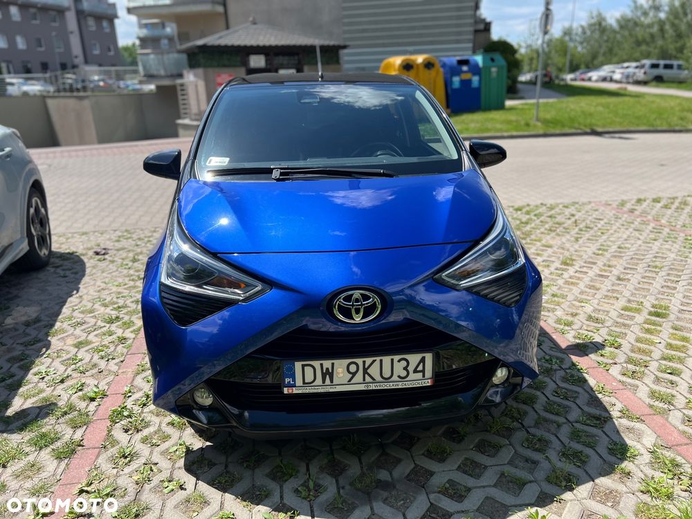 Toyota Aygo x.shift x-play connect - 3