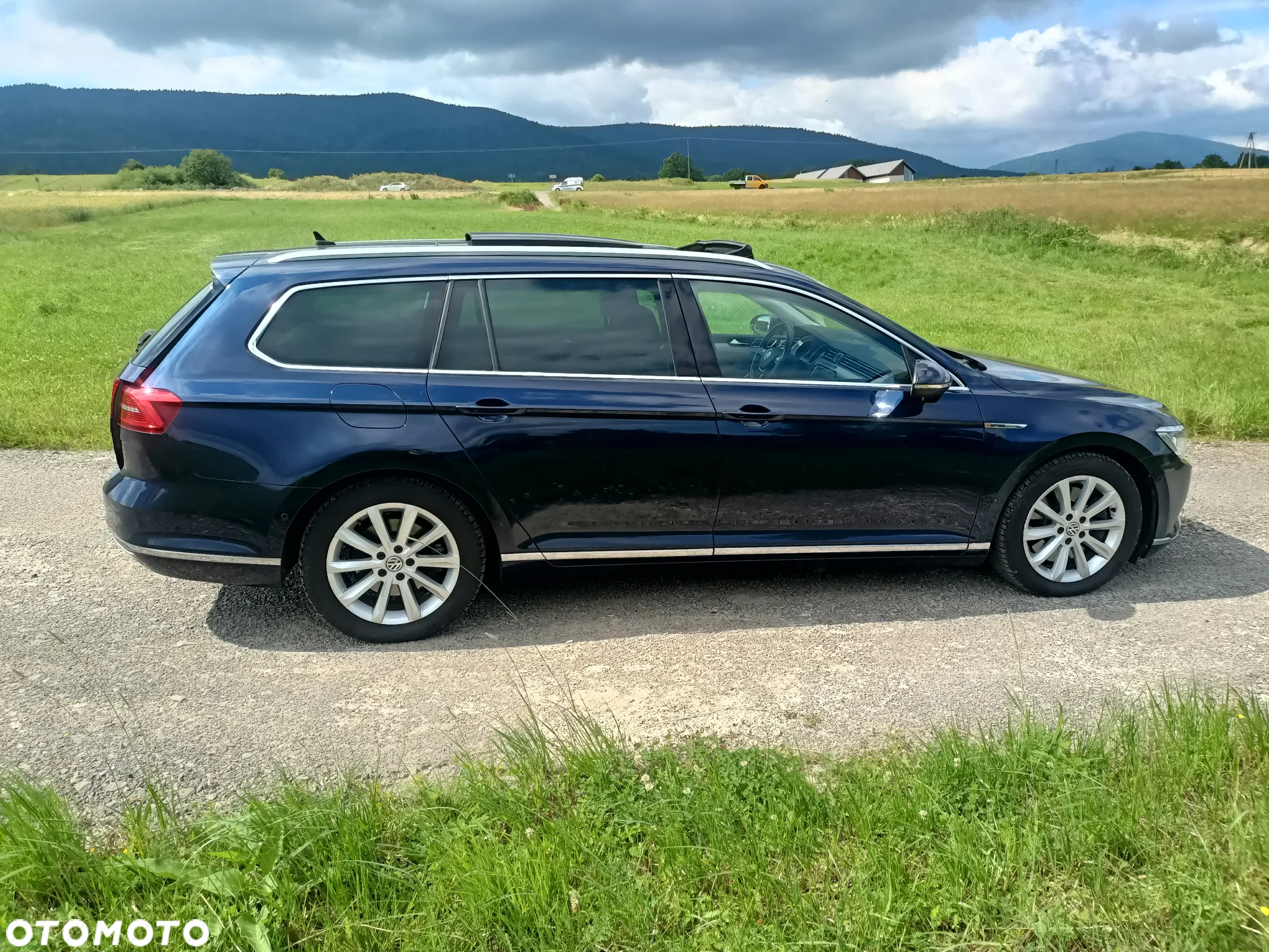 Volkswagen Passat 2.0 TDI Bi-Turbo BMT 4Mot Highline DSG - 3