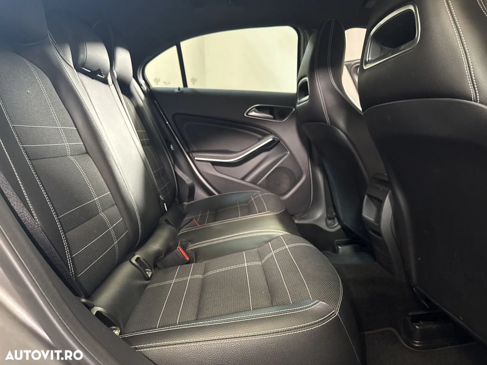 Mercedes-Benz A 180 CDI 7G DCT - 13