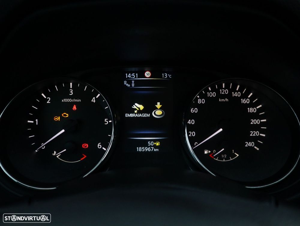 Nissan Qashqai 1.5 dCi 360 - 26