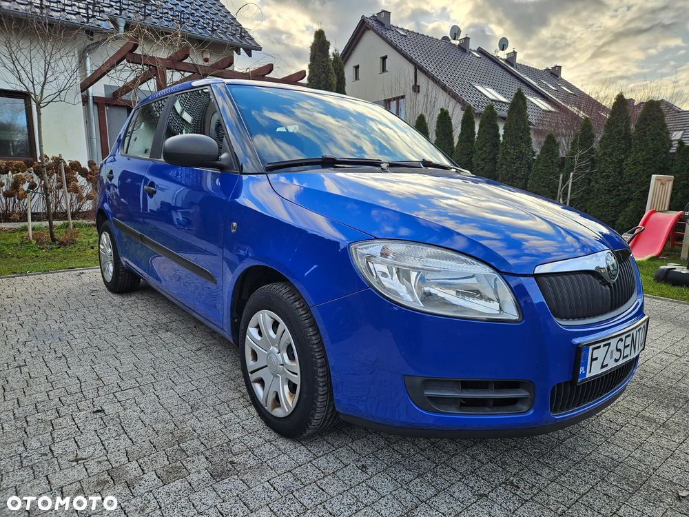 Skoda Fabia 1.2 HTP Ambiente - 4