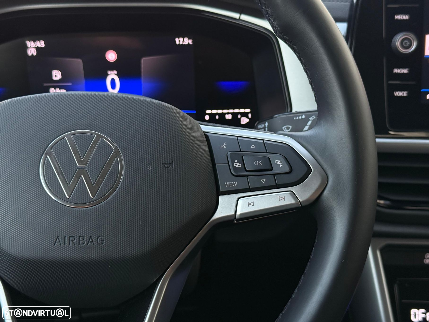 VW T-Roc 1.0 TSI Urban - 9