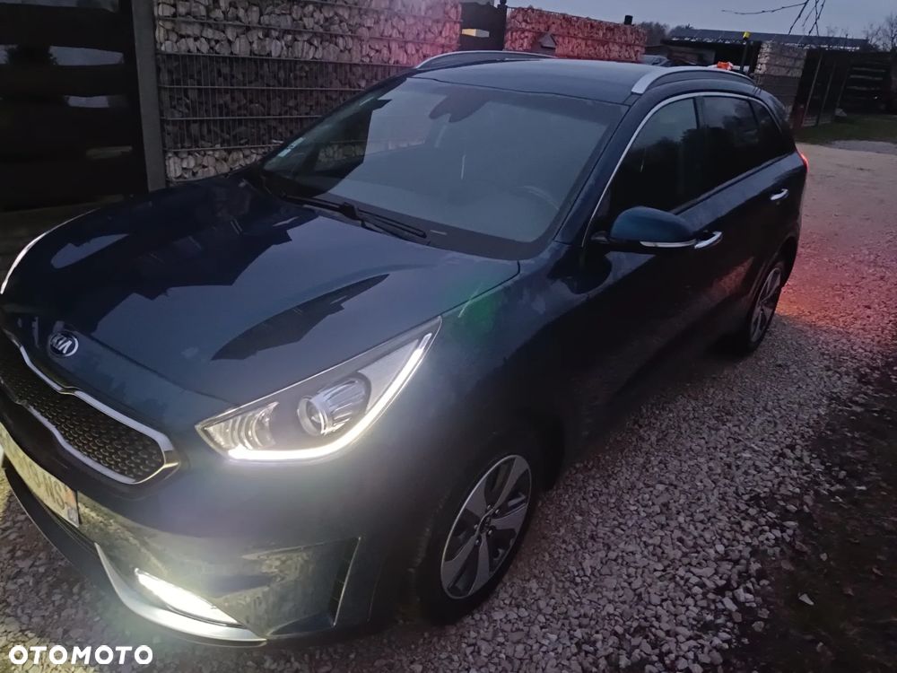 Kia Niro - 33