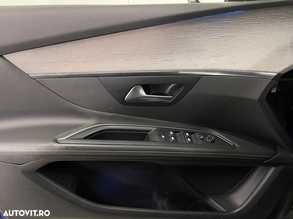 Peugeot 3008 BlueHDi 180 Stop & Start EAT6 GT - 33