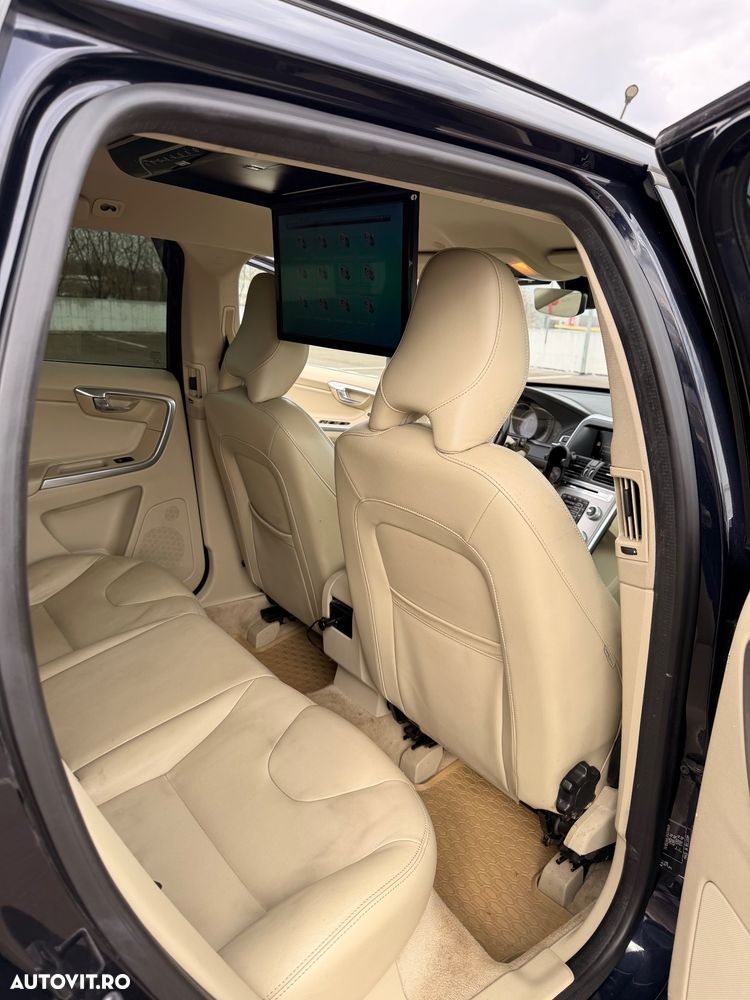 Volvo XC 60 D3 Inscription - 6