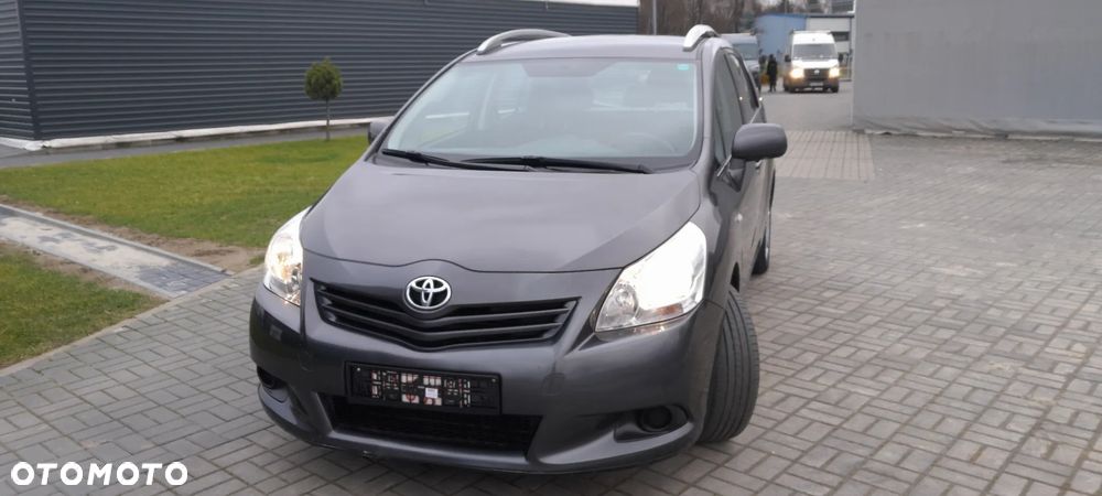 Toyota Verso 2.0 D-4D Edition - 17