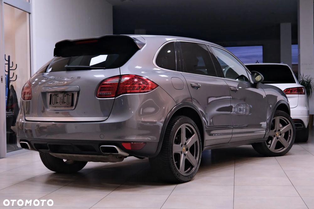 Porsche Cayenne S Tiptronic S - 12