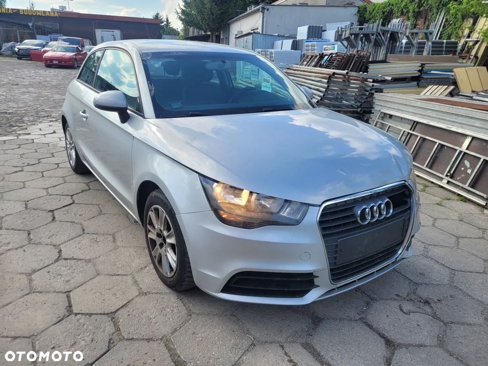 Audi A1 3-drzwiowe 1.6 TDI Ambition - 3