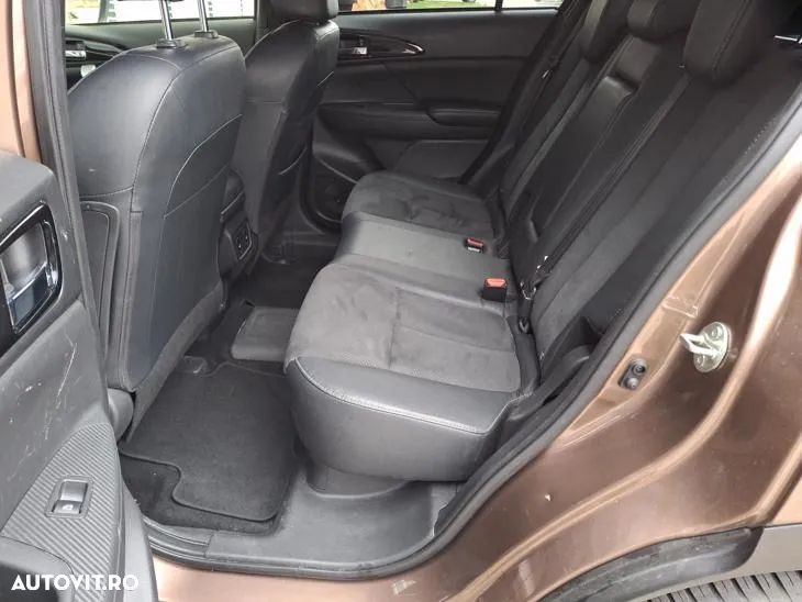 Mitsubishi Eclipse-Cross Plug-In Hybrid 4WD Plus Select - 13