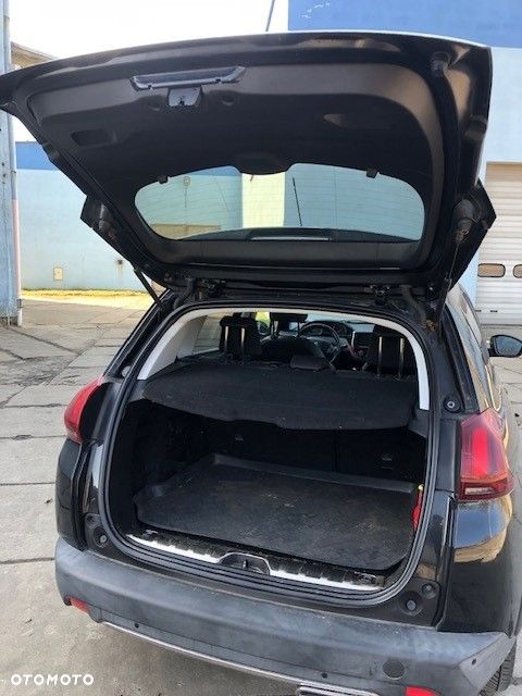 Peugeot 2008 PureTech 110 Stop&Start EAT6 GT-Line Edition - 8