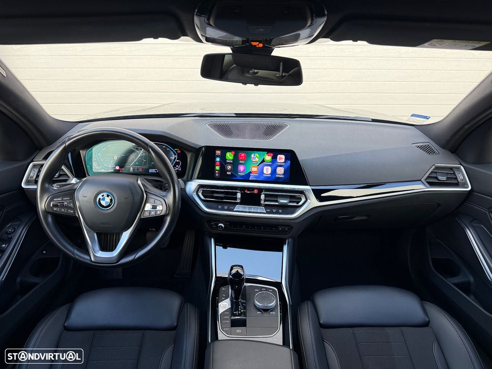 BMW 320 e Line Sport Auto - 6
