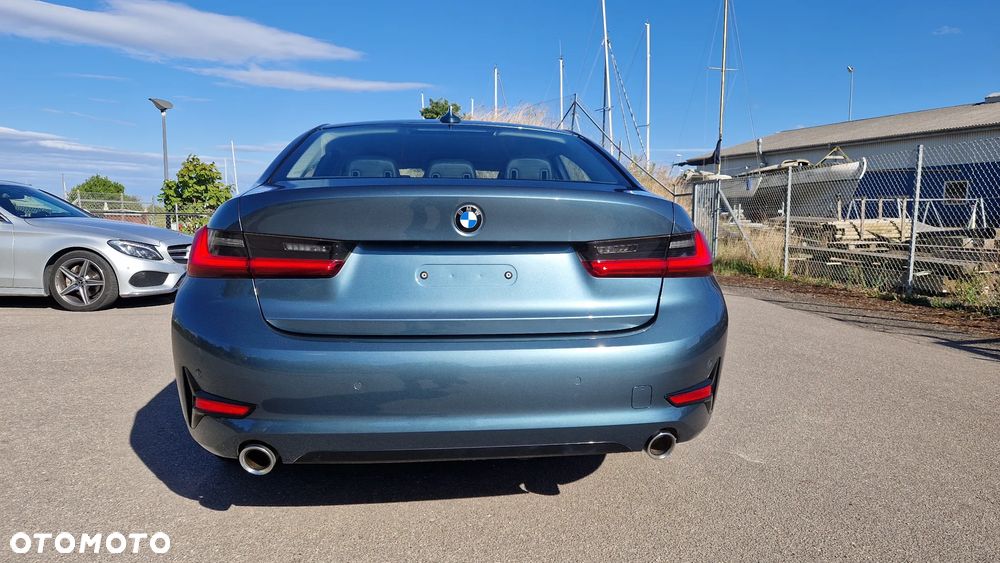 BMW Seria 3 320i GPF Sport - 4