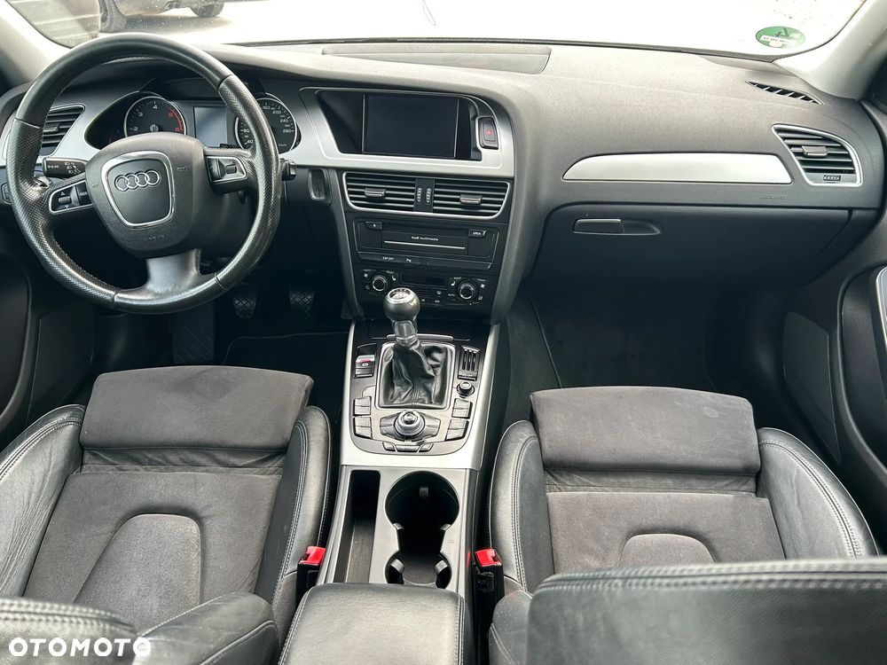 Audi A4 Avant 2.0 TDI DPF - 13