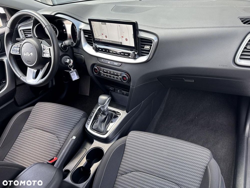 Kia Ceed 1.5 T-GDI M DCT - 22