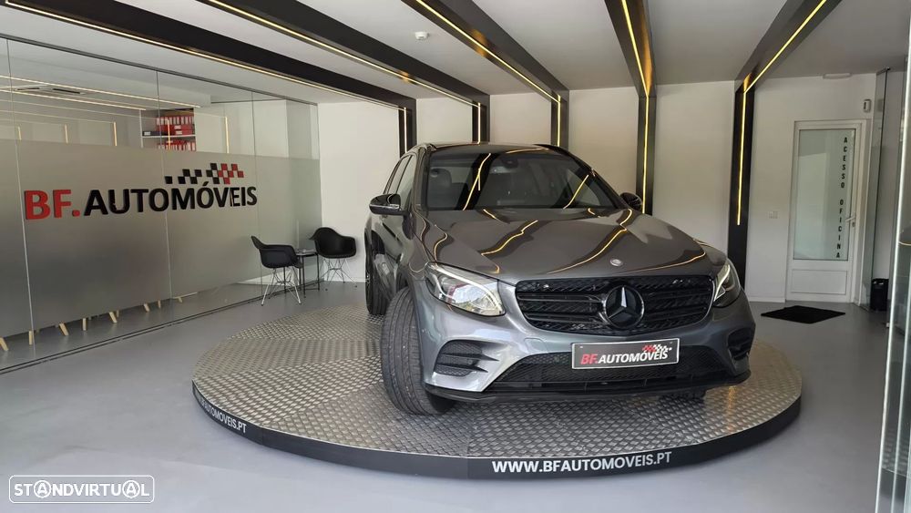 Mercedes-Benz GLC 220 d 4Matic 9G-TRONIC AMG Line - 11