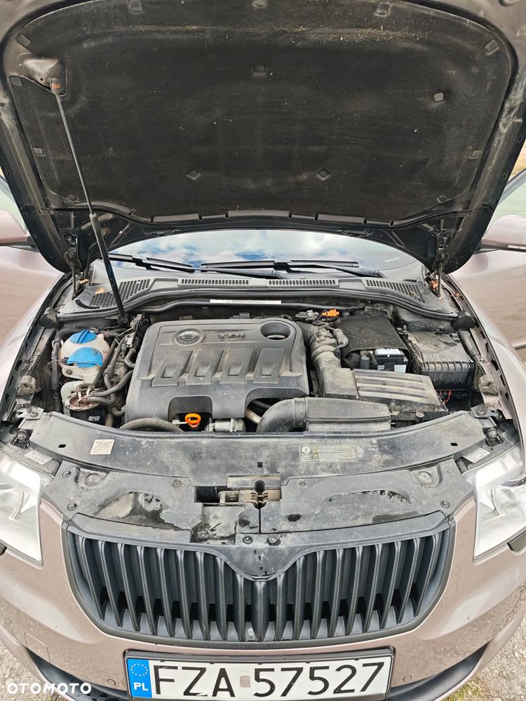 Skoda Superb 2.0 TDI Elegance Green tec - 16