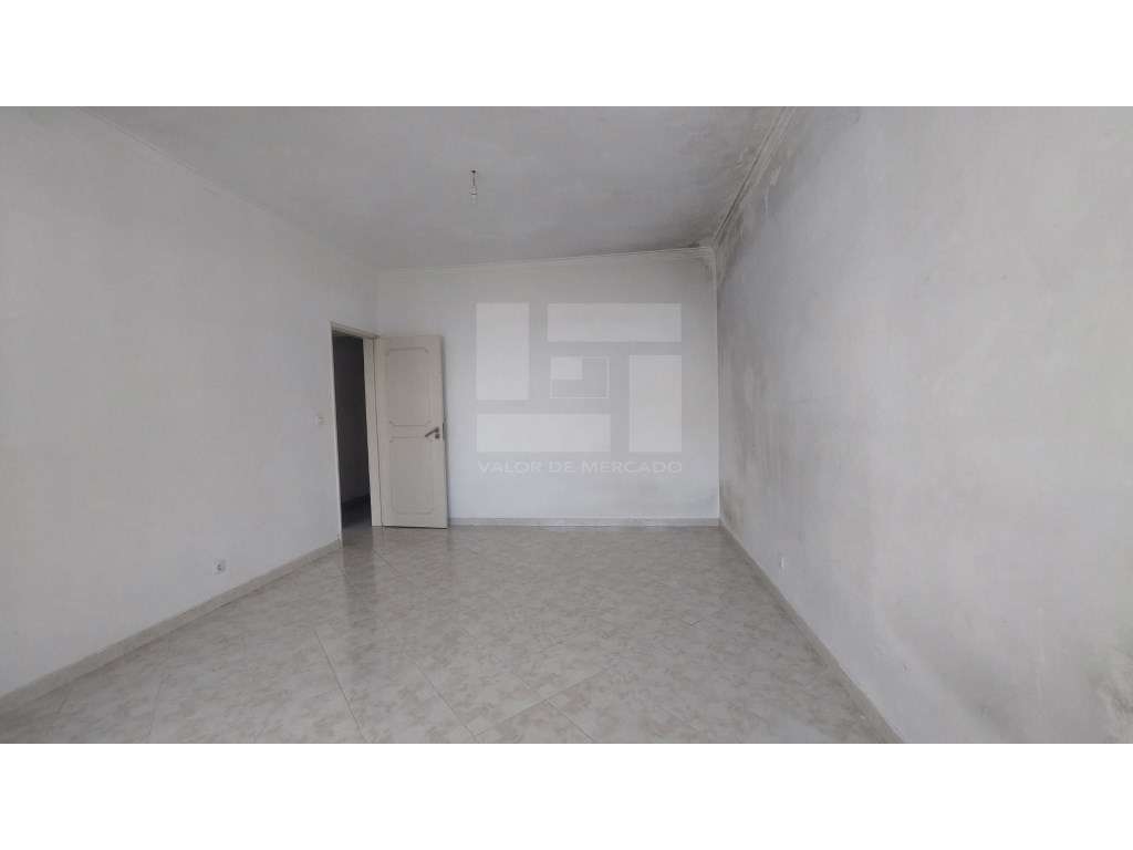 APARTAMENTO T3 - RINCHOA - Grande imagem: 4/33