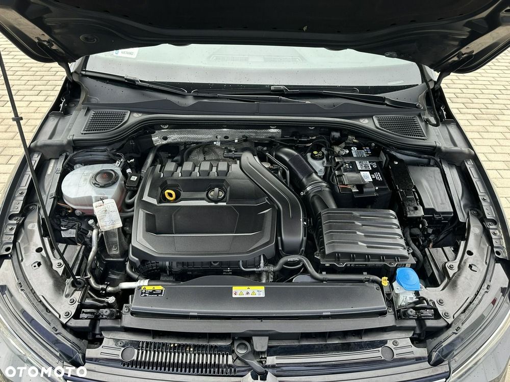 Volkswagen Golf 1.5 TSI EVO Life - 31
