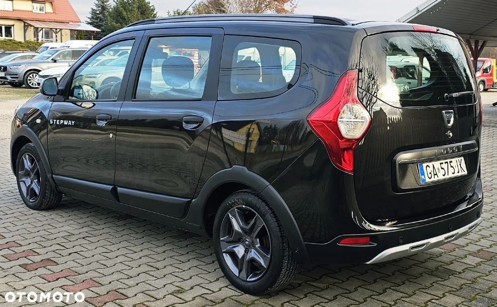 Dacia Lodgy TCe 115 Stepway - 9