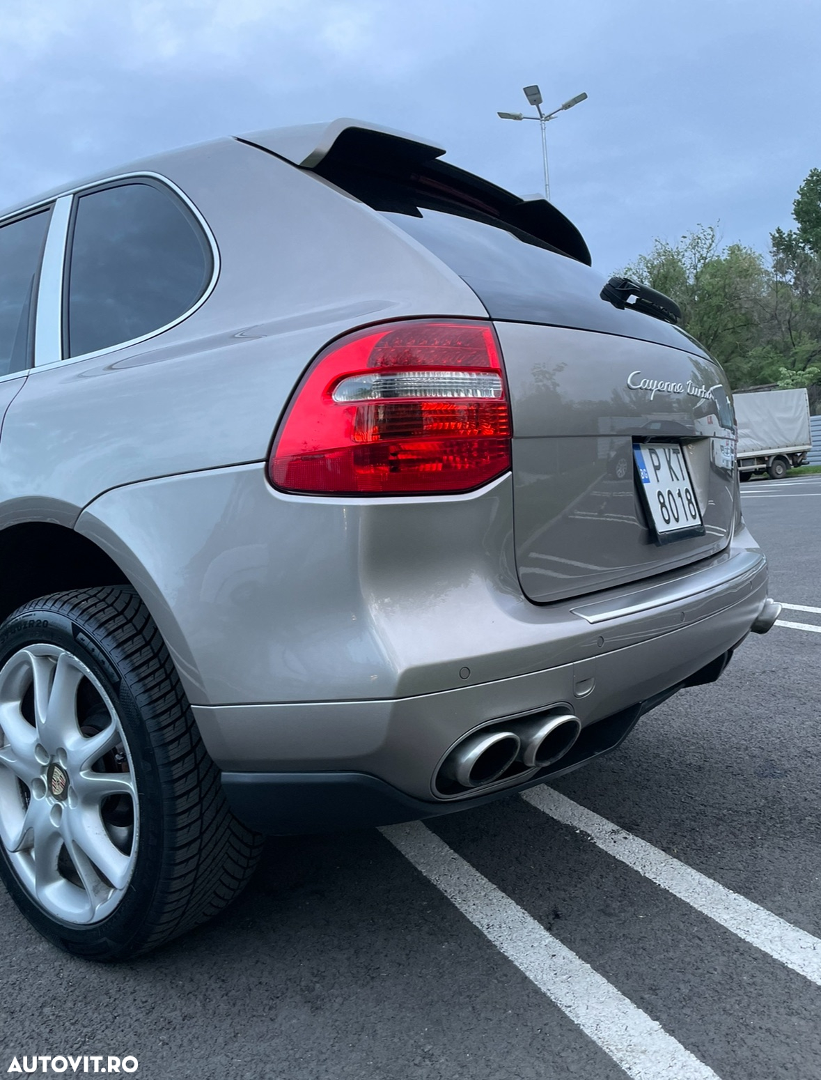 Porsche Cayenne Turbo V8 4.8L Aut. - 32