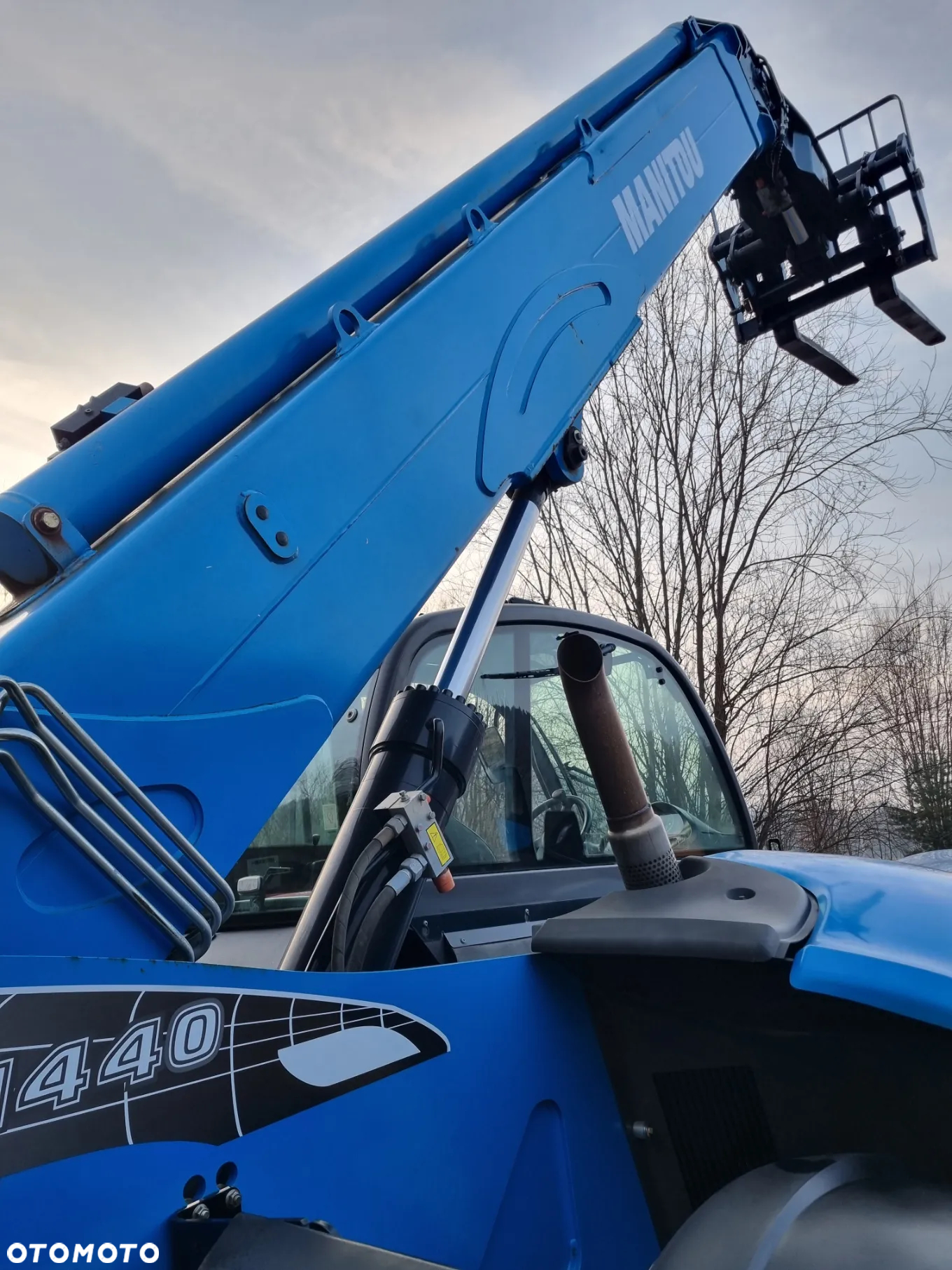 Manitou Ładowarka teleskopowa MT1440 JakNowa 2016r z Norwegii niski przebieg 3121 mtg Oryginał 14 metrów PERKINS SILNIK - 7