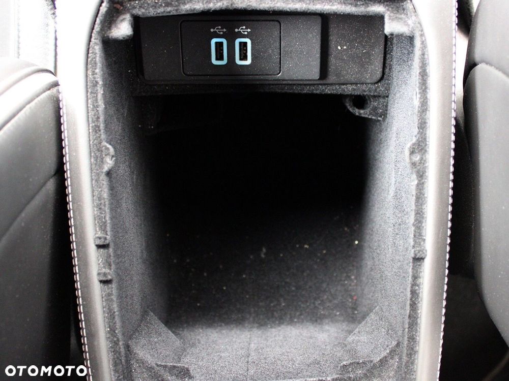 Ford Mondeo Vignale 2.0 TDCi - 24