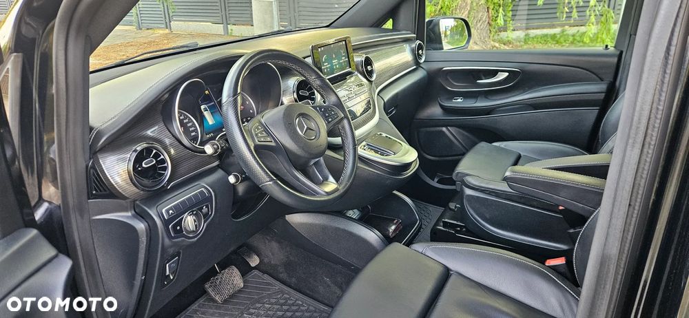 Mercedes-Benz Klasa V 220 d Avantgarde 9G-Tronic - 14