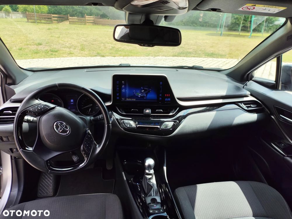 Toyota C-HR - 3
