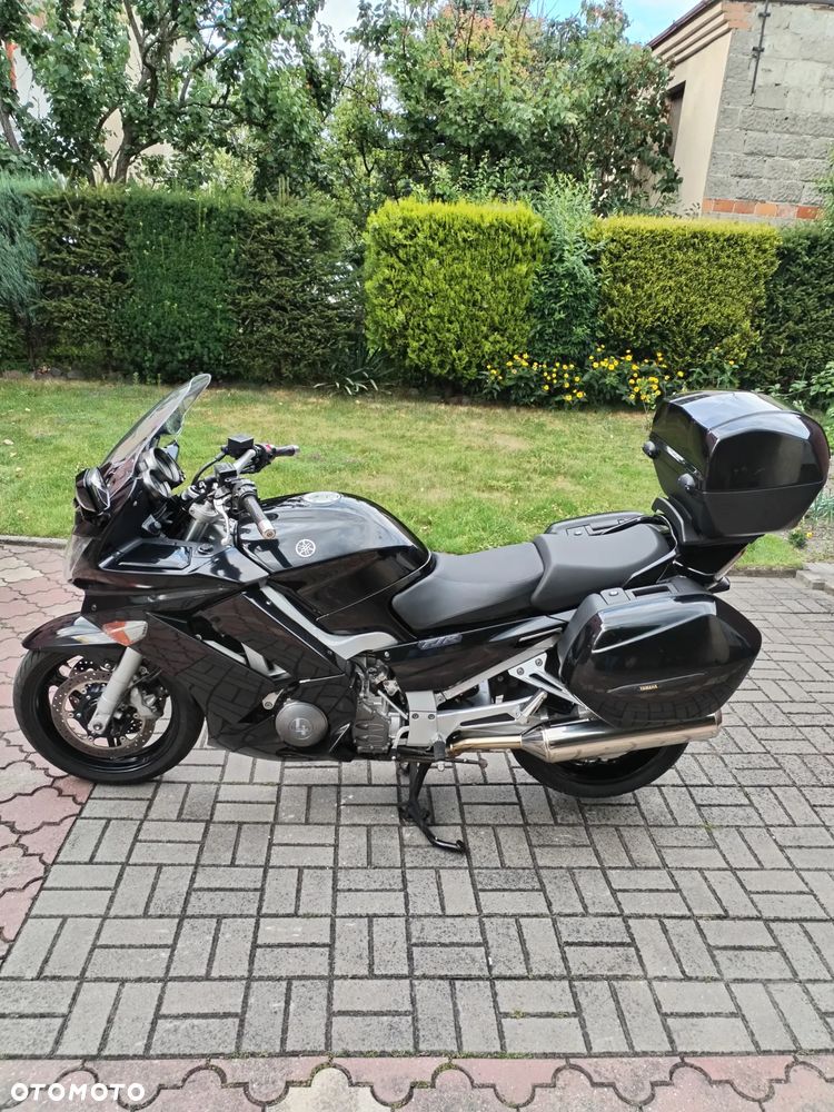 Yamaha FJR - 4