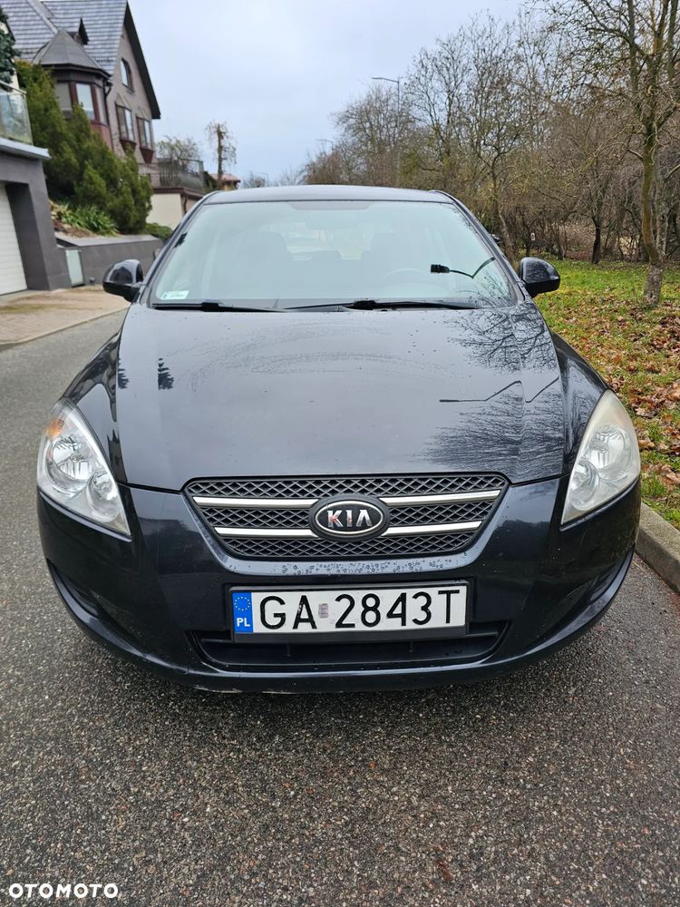 Kia Ceed 1.6 Crdi Comfort - 2