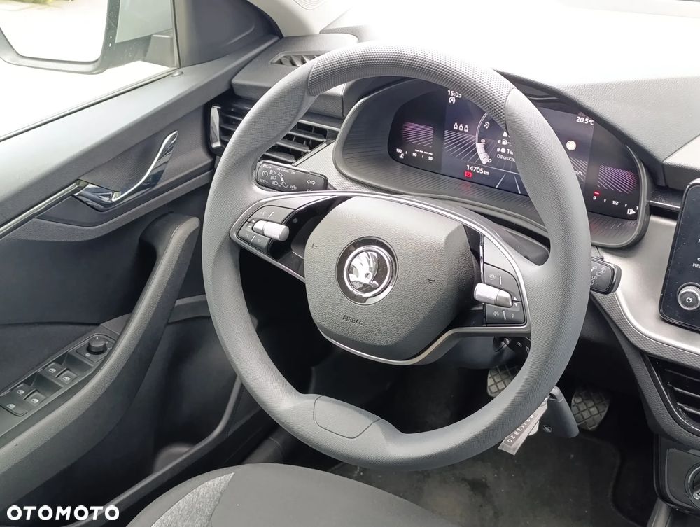 Skoda Scala 1.0 TSI Essence - 29