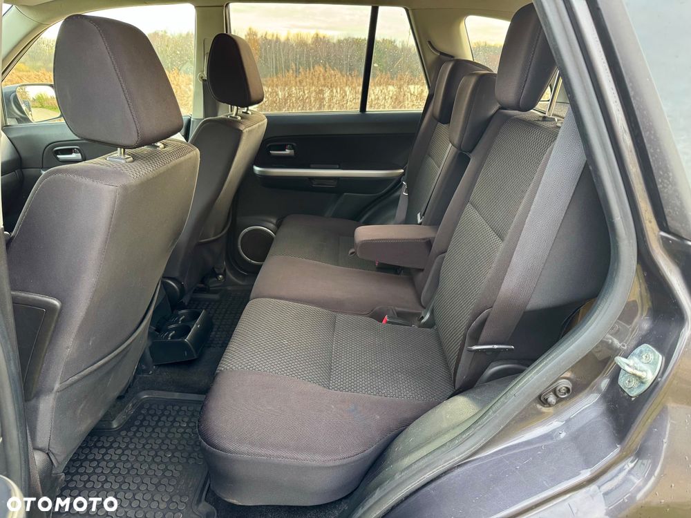 Suzuki Grand Vitara 2.4 Premium - 20