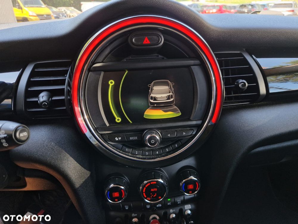 MINI Cooper - 23